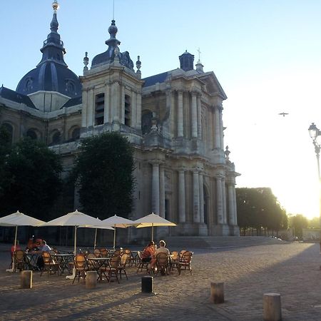 Apartmán Les Carres Versailles Exteriér fotografie