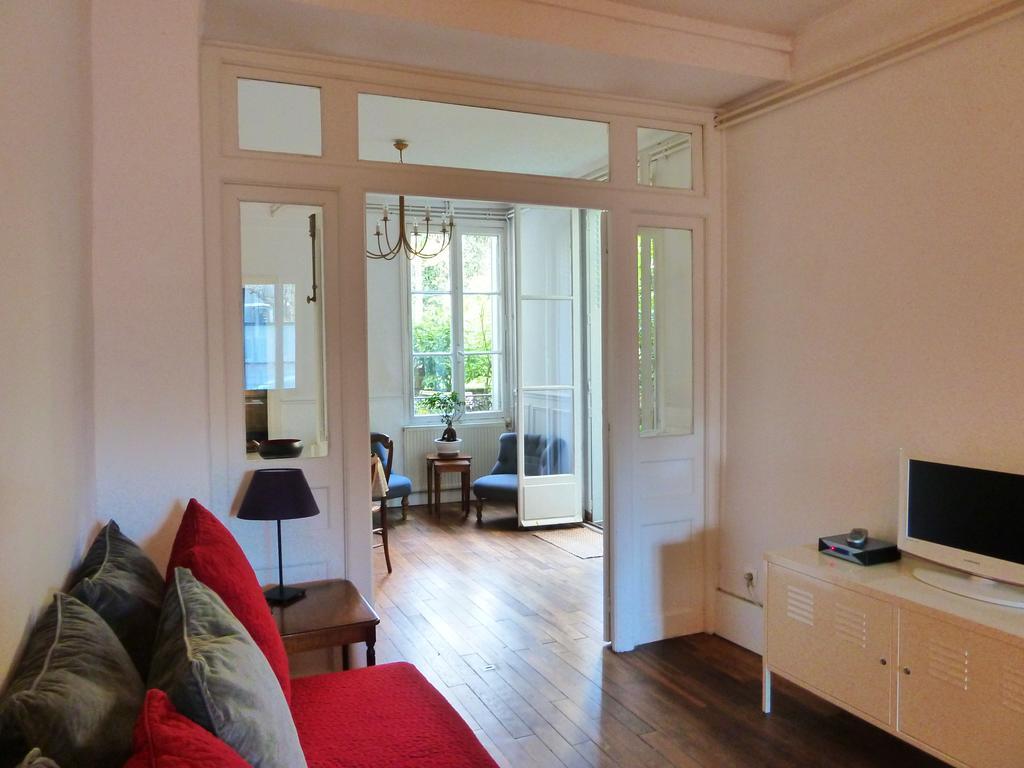 Apartmán Les Carres Versailles Pokoj fotografie